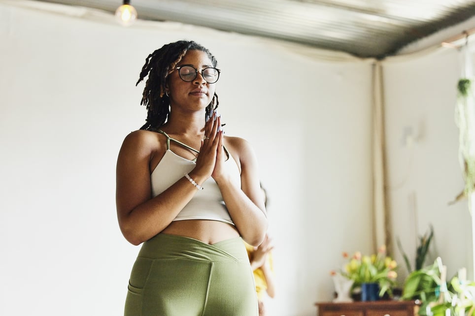 Medium-wide-shot-low-angle-view-of-woman-how-to-be-more-patient
