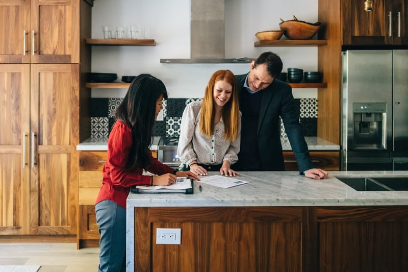 Young-couple-buying-a-house-what-are-financial-goals