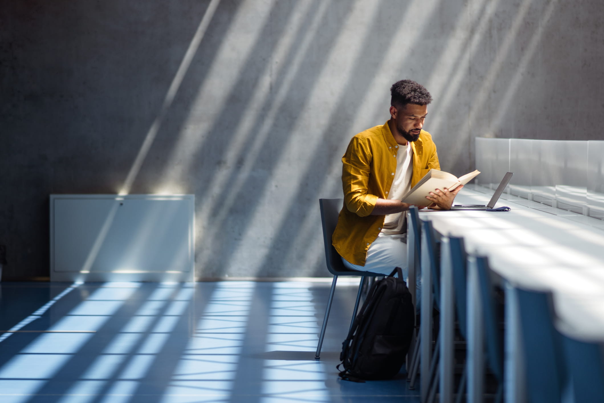 man-reading-book-alone-how-to-find-my-calling