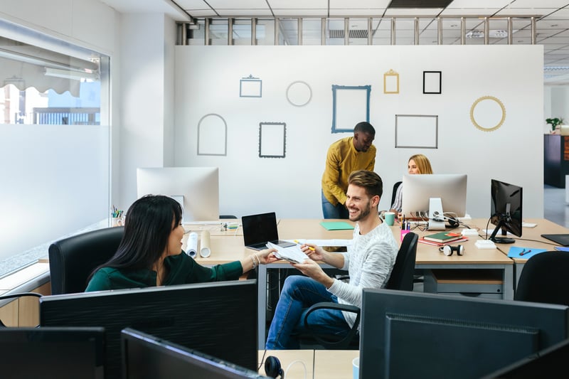 people-working-in-stylish-office-being-a-good-manager