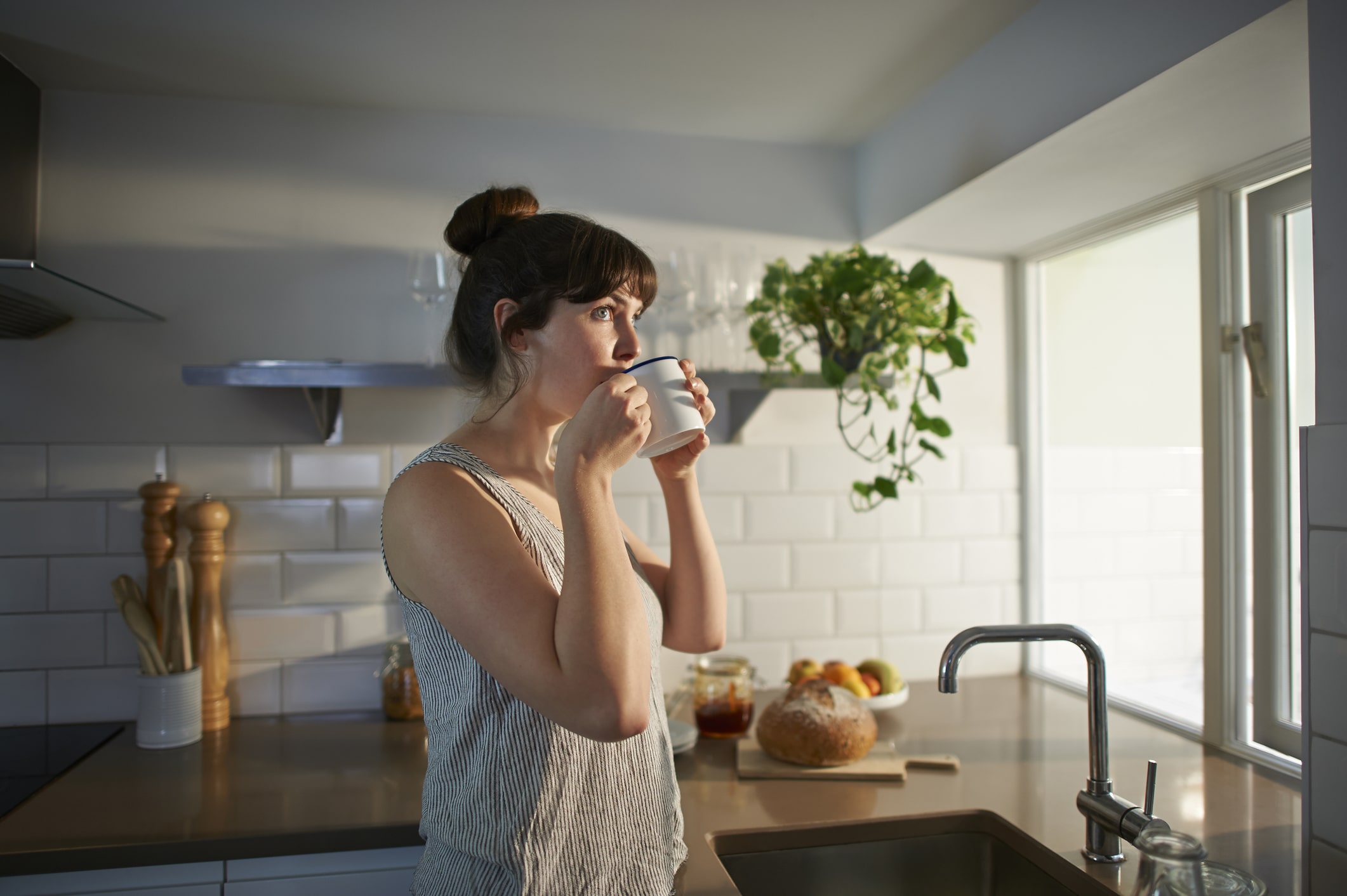 woman-drinking-from-mug-in-the-morning-effects-of-lack-of-focus
